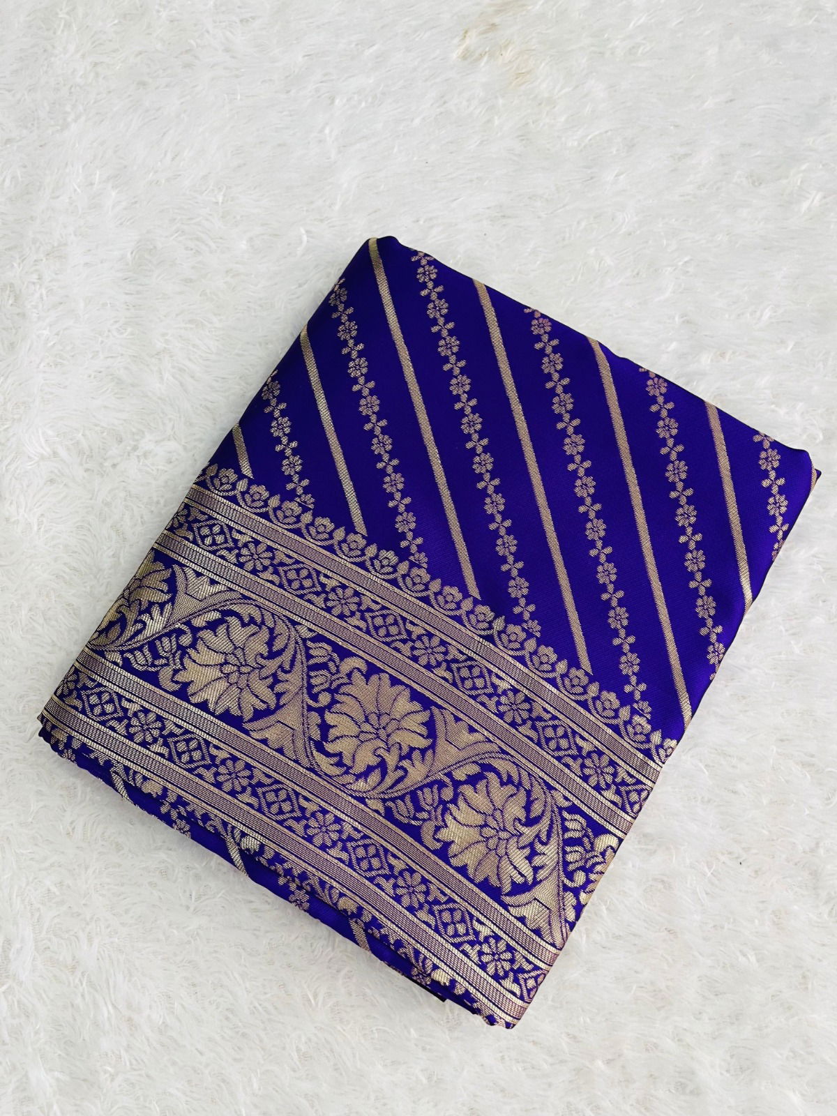 AD 1556 Designer Soft Banarasi Silk Sarees Wholesale Shop In Surat